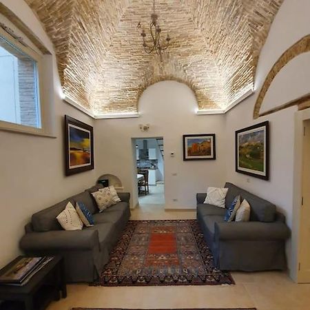 Casa Santa Maria - Beautifully Restored House In Centro Storico Irsina Basilicata Puglia Exterior foto